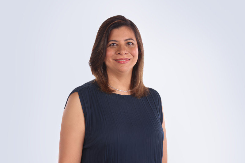 the-evolution-of-authority-why-the-modern-woman-is-claiming-the-natural-diamond