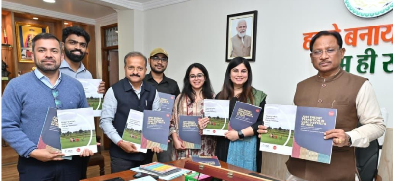 raipur-cm-vishnu-deo-sai-unveils-iisdswaniti-initiatives-report-on-mapping-indias-state-level-energy-transition-chhattisgarh