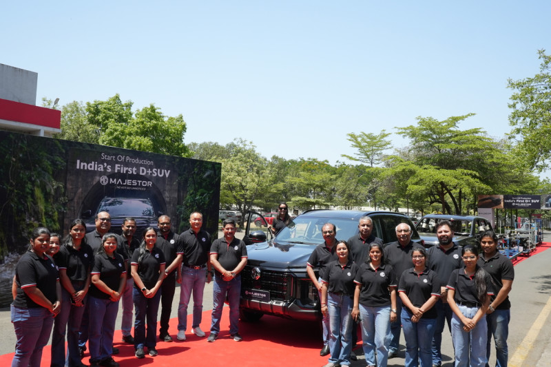 JSW MG Motor India Starts Production of India’s First D+SUV - MG MAJESTOR decoding=