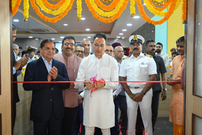 Shri Jitin Prasada, Hon’ble Minister of State for Commerce & Industry, Government of India, Inaugurates Customs Export-Import Facilitation Centre at SEEPZ-SEZ, Mumbai decoding=