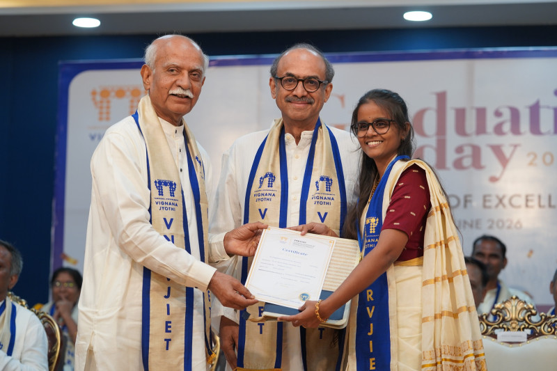 VNR Vignana Jyothi Institute of Engineering & Technology Celebrates its Graduation Day decoding=