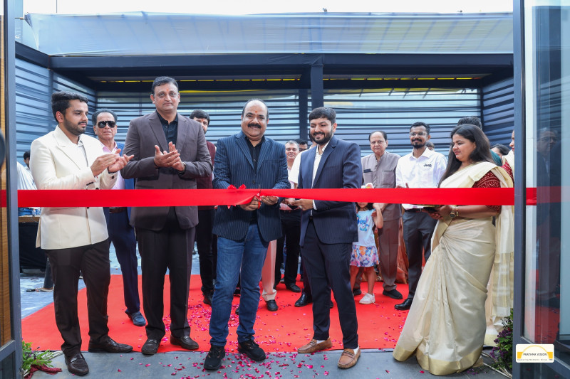 https://thenewsstrike.com/stellantis-india-strengthens-footprint-in-gujarat-with-launch-of-dual-brand-retail-experience-in-ahmedabad