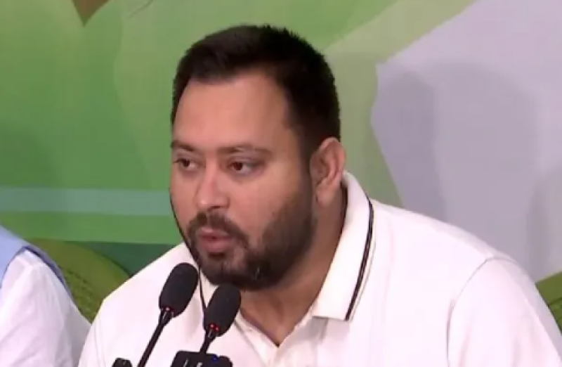 Tejashwi Yadav Leads By 10,000 Votes In Raghopur, Congress' Tally Increases decoding=