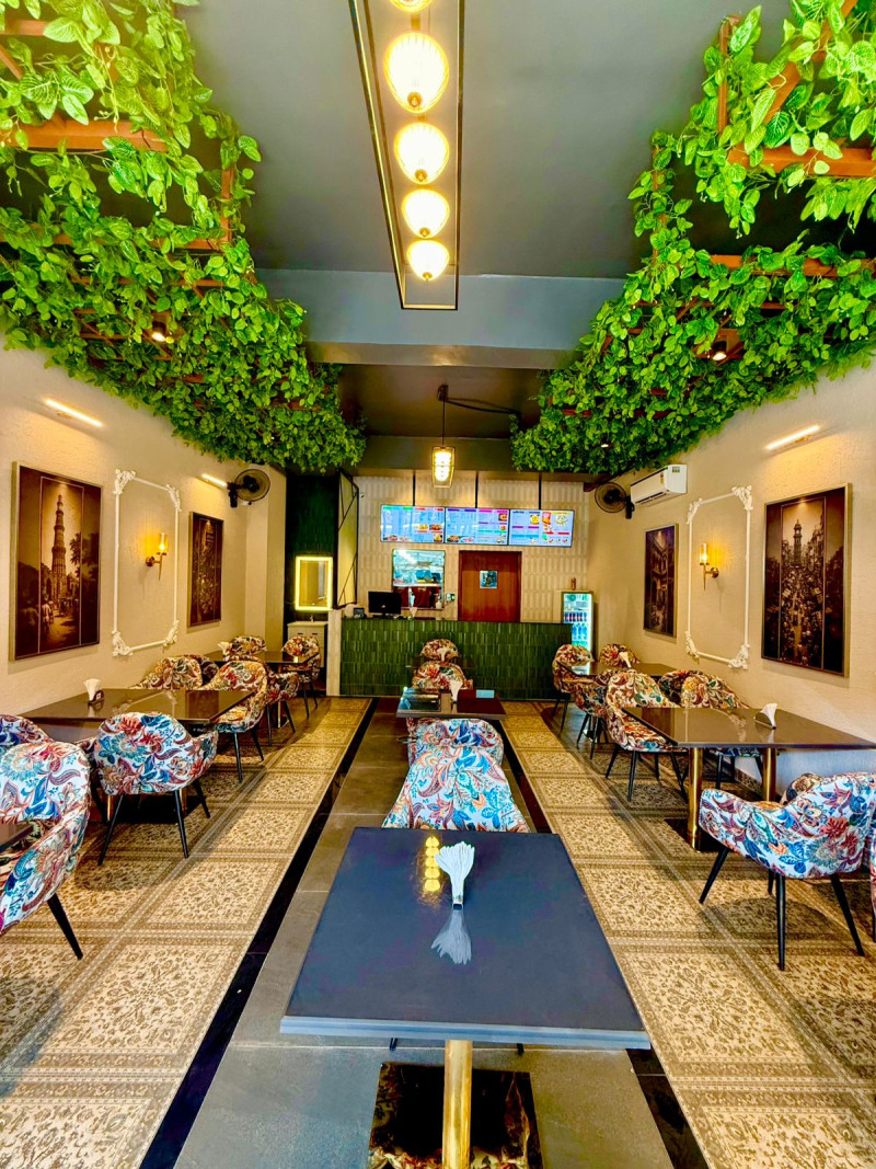 twh-hospitality-launches-its-second-nazeer-foods-restaurant-in-zirakpur-brings-tricitys-first-authentic-old-delhi-themed-fine-dine-mughlai-experience