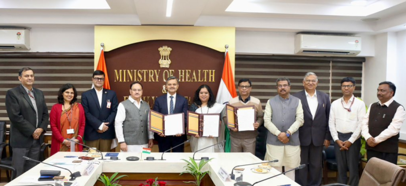 Ministry of Health and Family Welfare signs MoU with Banaras Hindu University and Ministry of Education to provide support to Institute of Medical Sciences, BHU on the lines of new AIIMS set up under PMSSY decoding=