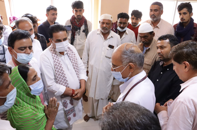 parliamentary-affairs-minister-visits-injured-at-mahatma-gandhi-hospital-assures-full-state-support-to-affected-families