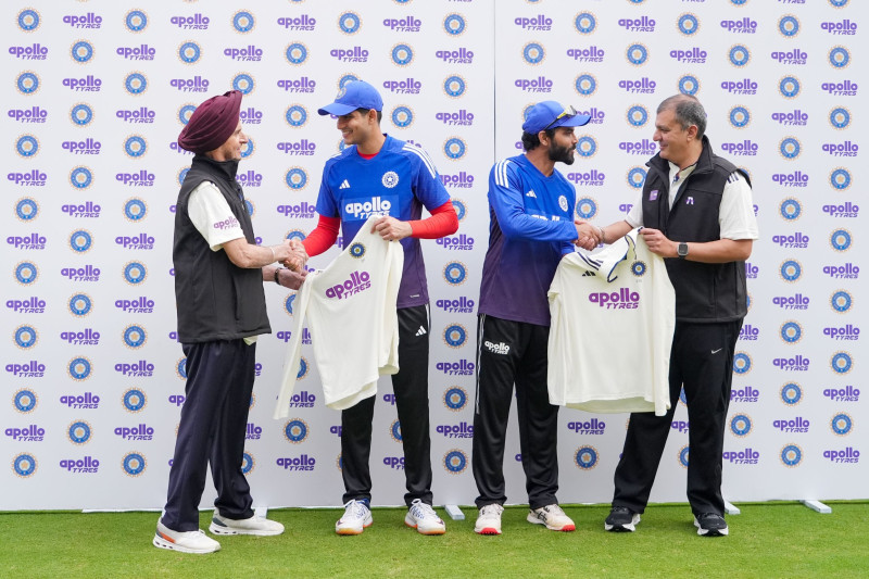 Apollo Tyres Unveils Logo on Men’s Cricket Team Jersey, Strengthening National Partnership decoding=