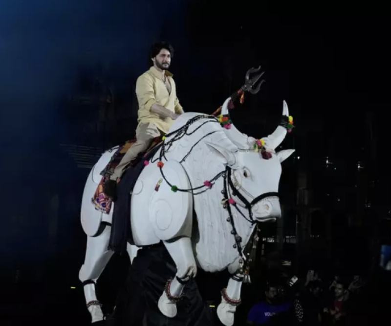 ss-rajamouli-unveils-varanasi-as-next-epic-mahesh-babu-led-globe-trotting-adventure-eyes-2027-release