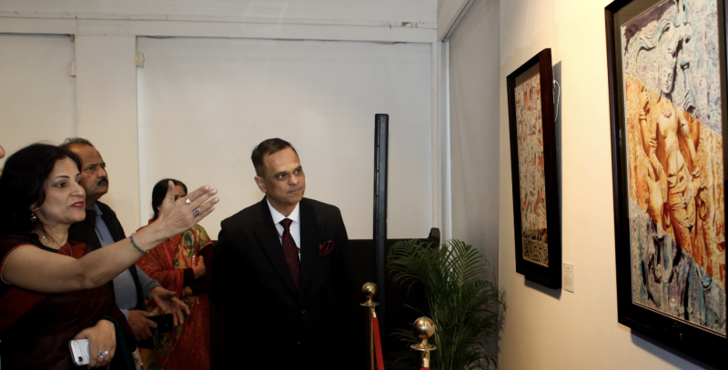chief-secretary-reviews-melody-of-colors-exhibition-at-jawahar-kala-kendra