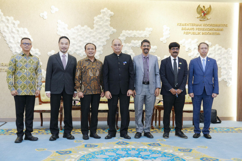 Prime Minister Narendra Modi announces IIM Bangalore campus in Indonesia decoding=