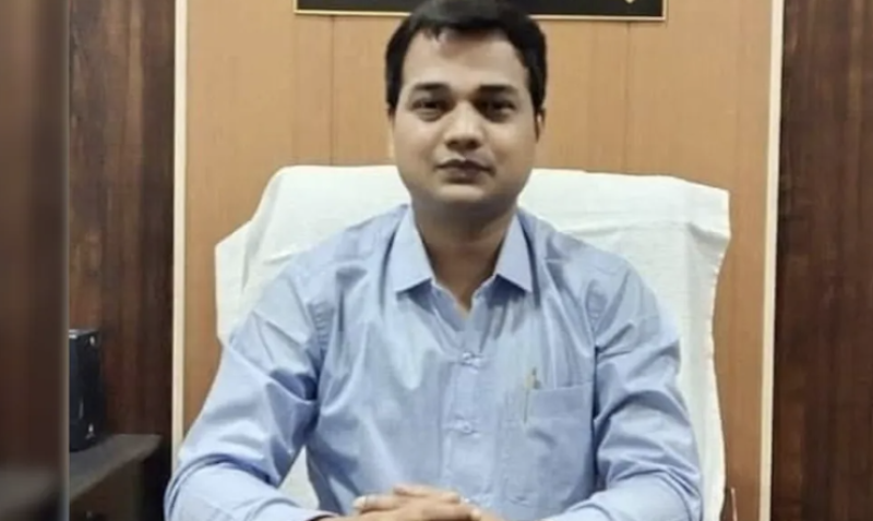 Elderly Man Dies After Alleged Assault by SDM; Four Arrested — Karun Dahariya Named in Case, Political Row in Hanspur, Chhattisgarh decoding=