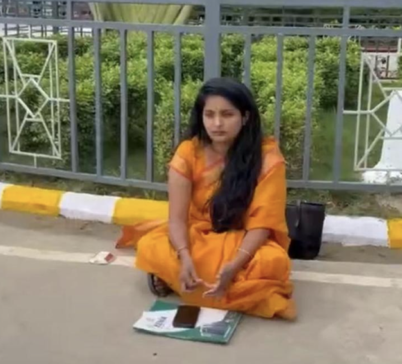 Tech Mahindra Employee Files Police Complaint After Alleged Termination During Medical Leave in Hyderabad decoding=