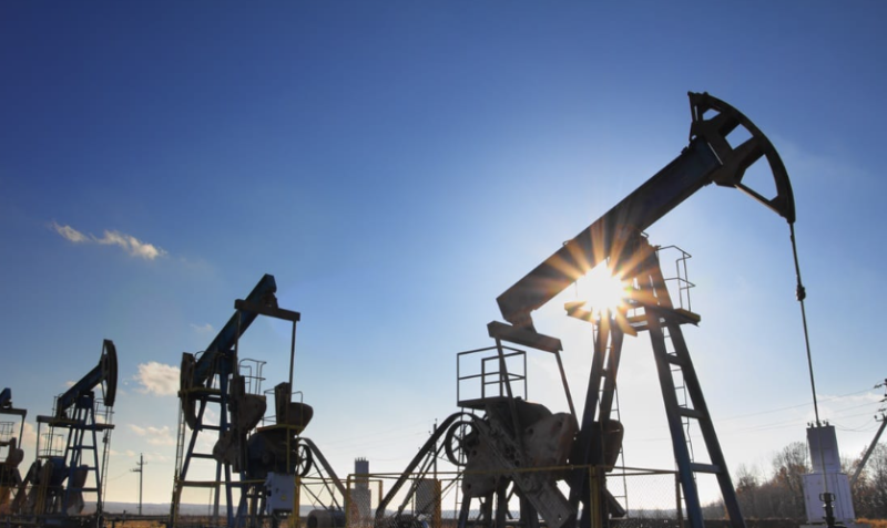 Energy Markets Split: Crude Falls Below $65, TTF Gas Surges 45% Monthly; Uranium Up 42% in 2026 decoding=