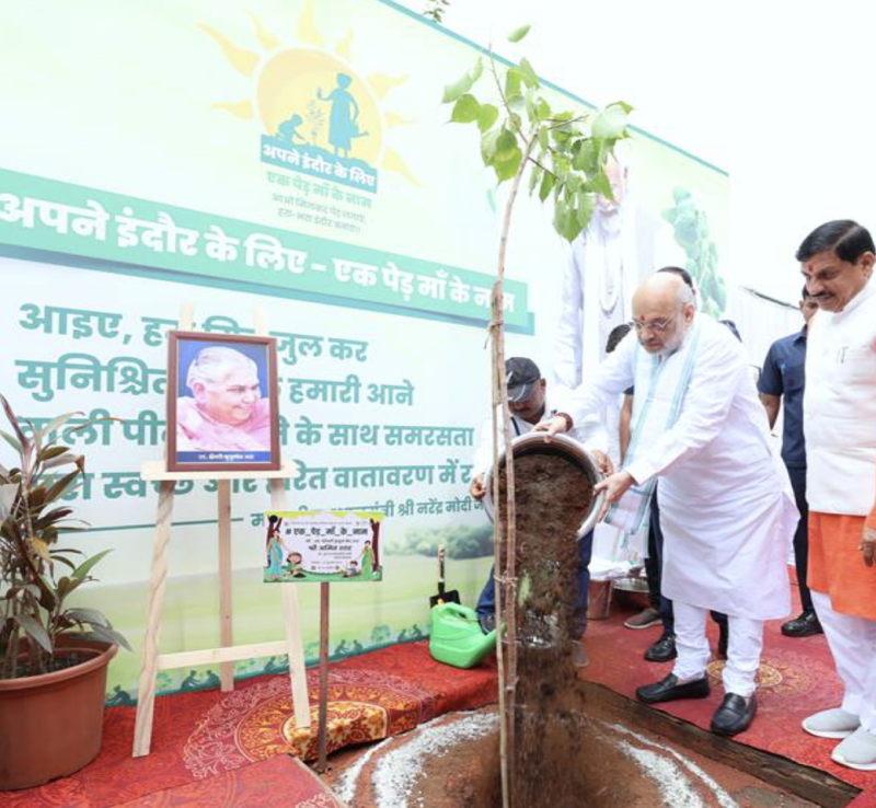 Union Home Minister praises all Central Armed Police Forces (CAPFs) for achieving the target of planting 5 crore trees well ahead of time decoding=