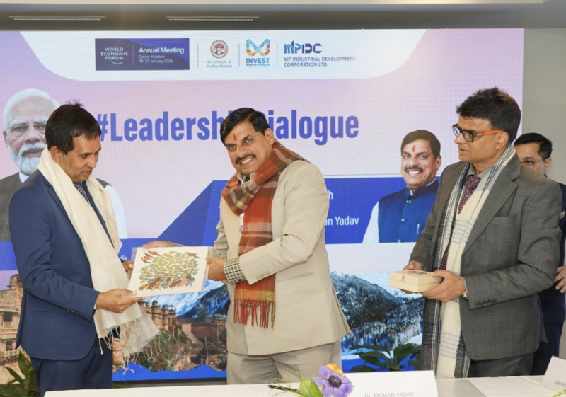 chief-minister-dr-yadav-holds-talks-with-maldives-minister-mohamed-saeed-in-davos