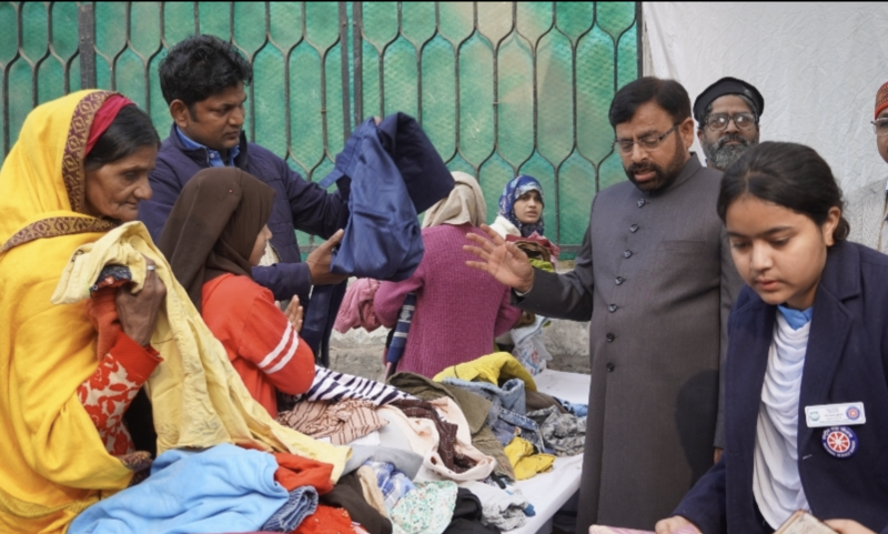 nss-unit-of-jamia-senior-secondary-school-organizes-clothes-donation-camp