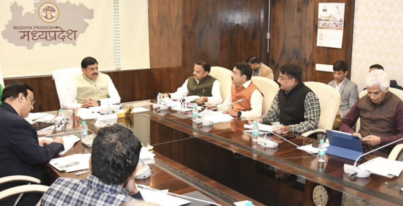 CM Dr. Mohan Yadav Directs Expansion of Ayushman Scheme; Govt to Revise Bonded Doctors’ Recruitment Rules