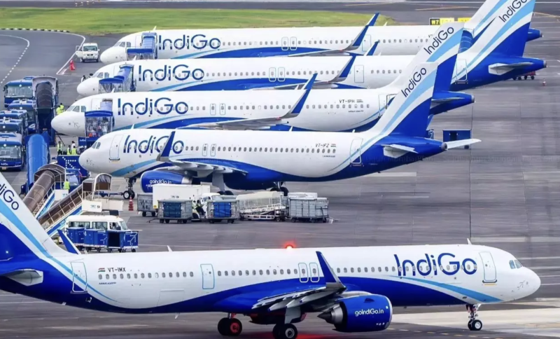 dgca-slaps-rs-222-crore-fine-on-indigo-following-massive-flight-disruptions-in-december-2025