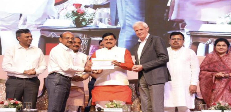 Investment of ₹20,000 Crore Planned in Surya Mitra Agricultural Feeder Scheme: Chief Minister Dr. Yadav decoding=