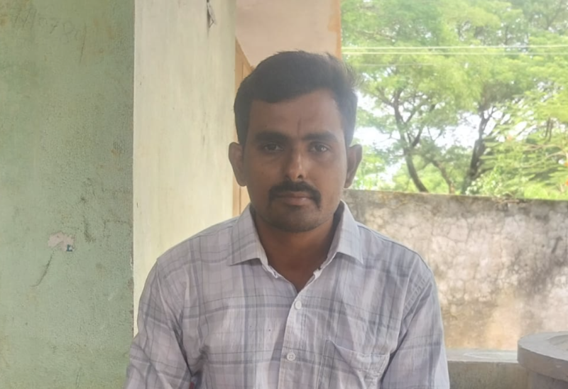 Telangana ACB Catches Forest Beat Officer Taking ₹10,000 Bribe in Land Case decoding=