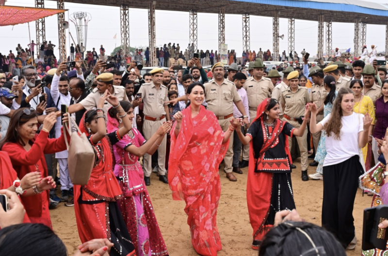 pushkar-fair-2025-begins-in-style-deputy-cm-diya-kumari-announces-1-crore-budget-boost-for-the-iconic-festival