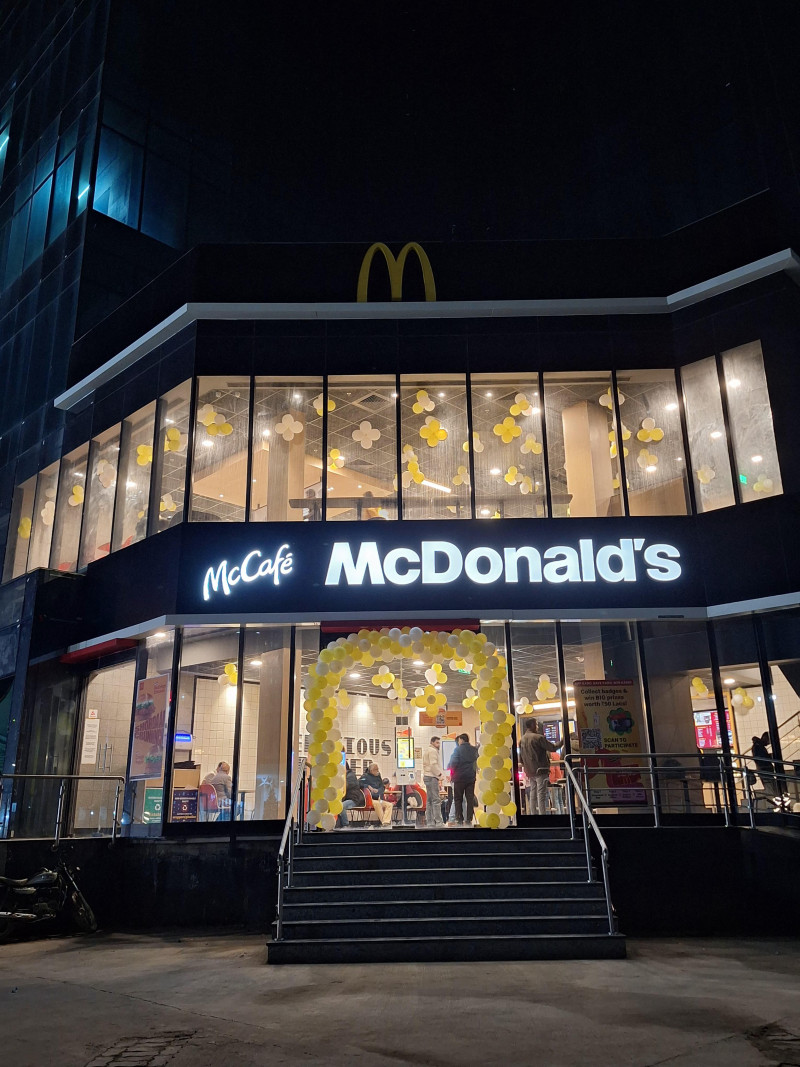 Sundream Group Opens a Massive 9,000 Sq. Ft. McDonald's Outlet at Anthurium, Noida decoding=