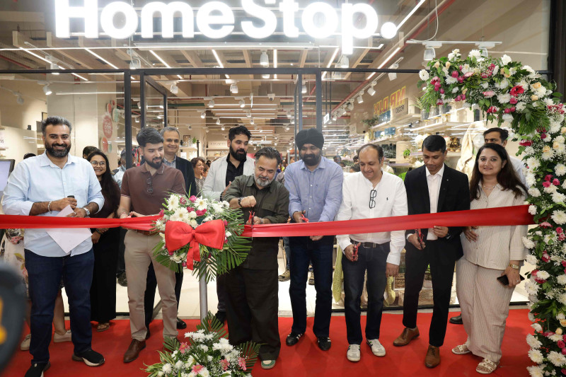 home-stop-launches-its-new-store-in-delhi-with-the-art-of-hosting-experience-featuring-chef-vicky-ratnani