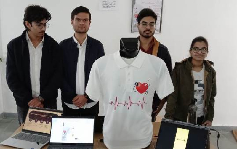 IIT Mandi Aims To Strengthen Entrepreneurship Ecosystem Through Its Open House Demonstration