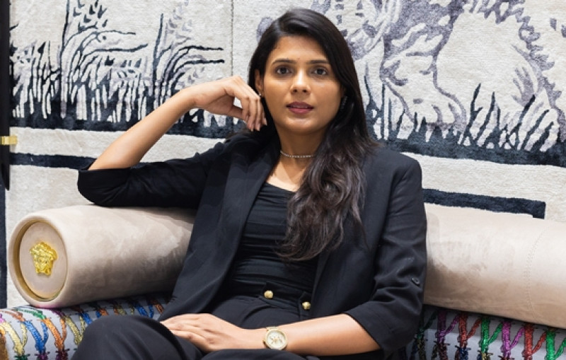 Vanshika Agarwal's Maximalist Designs: A Celebration of Bold Colors and Luxury decoding=