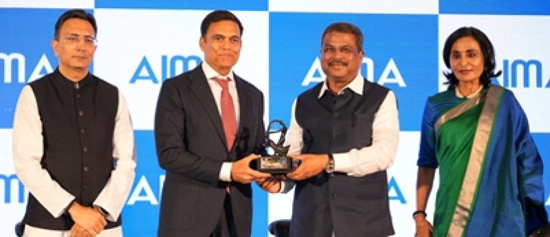 JSW GROUP CHAIRMAN SAJJAN JINDAL RECEIVES 'BUSINESS LEADER OF THE DECADE' AWARD  AT AIMA MANAGING INDIA AWARDS