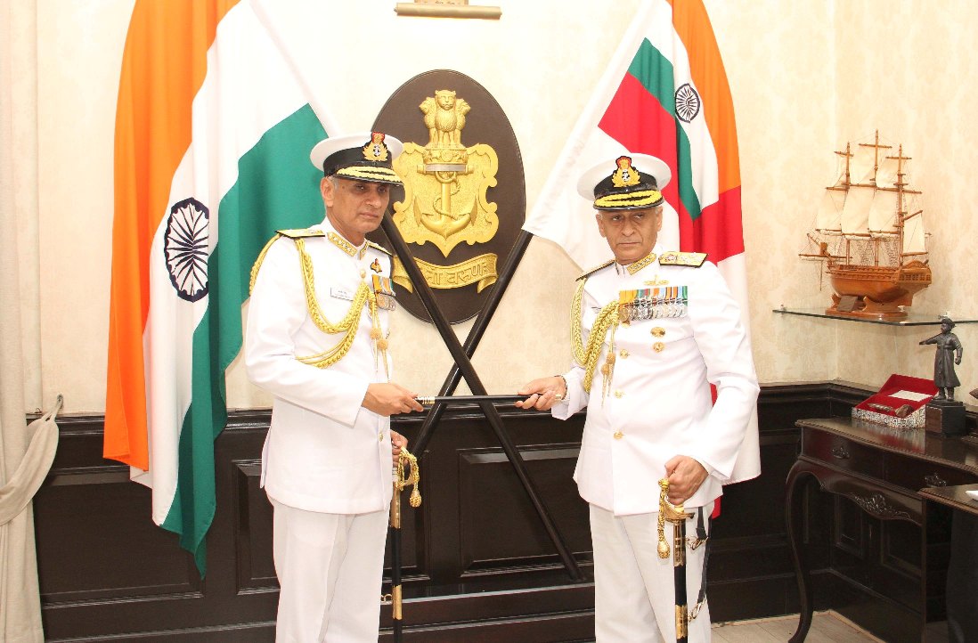 admiral-karambir-singh-pvsm-avsm-adc-chief-of-the-naval-staff