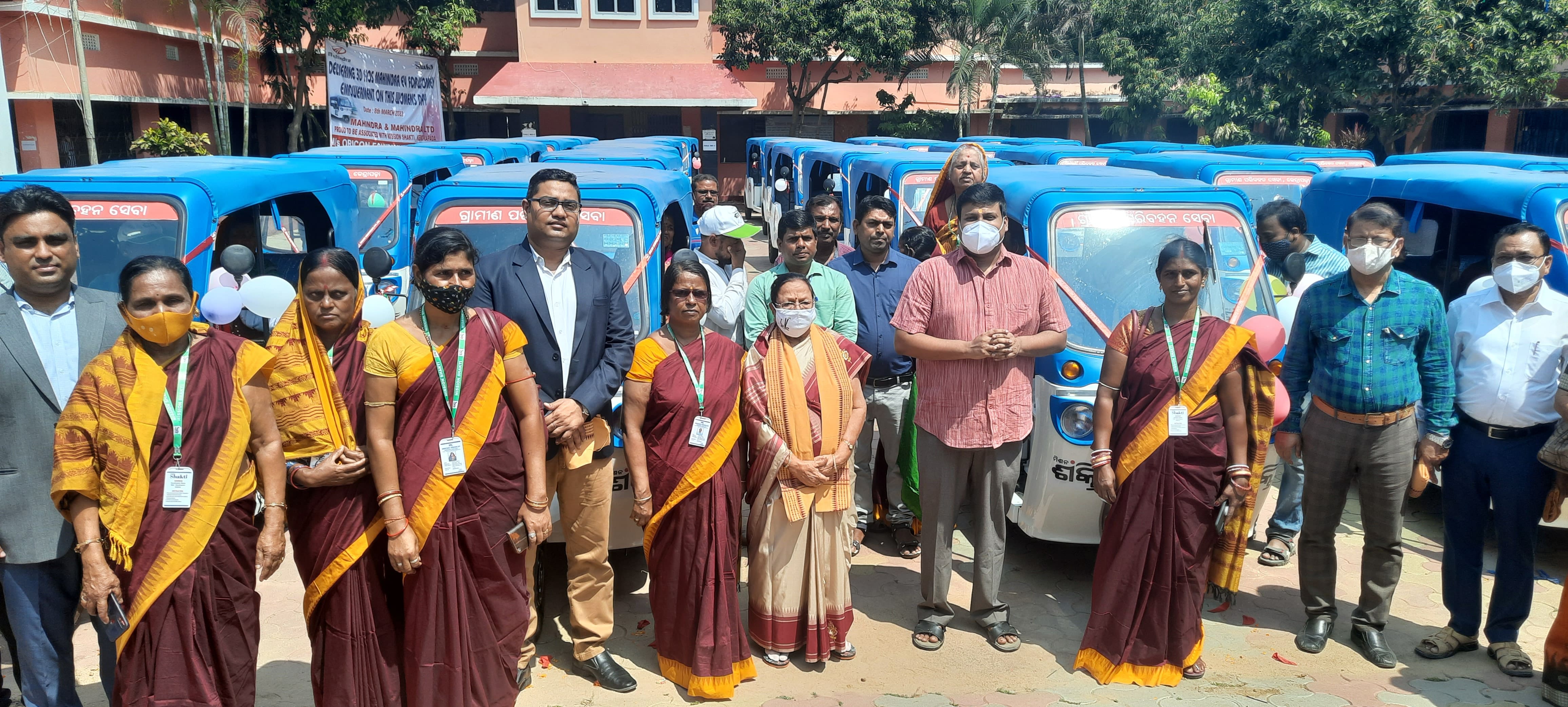 mahindra-electric-delivers-treo-autos-to-women-beneficiaries-in-odisha-on-the-occasion-of-international-womens-day