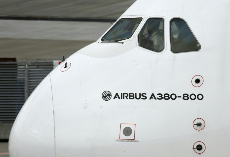 us-imposes-tariffs-on-eu-goods-targeting-airbus-wine-and-whisky