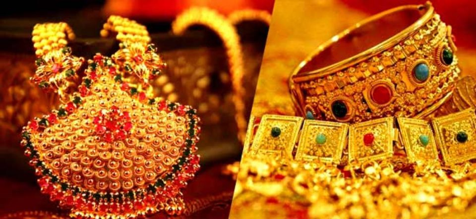 gold-prices-gain-rs-52-silver-jumps-rs-190