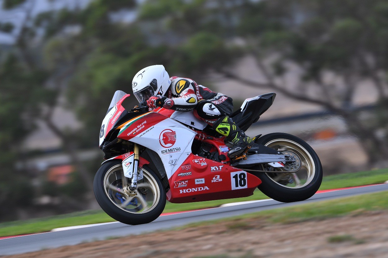 hondas-solo-indian-team-jumps-to-top-5-in-australia