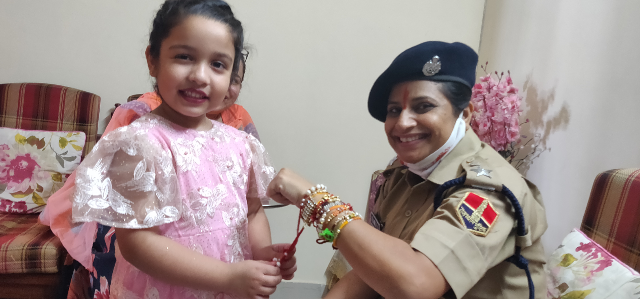 Nibhaya Squad: Connecting Families Through Operation Smile decoding=