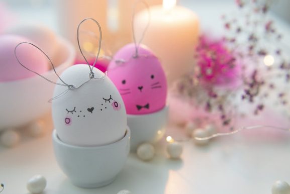 INDULGE IN AN ‘EGG-STRAVAGANT’ EASTER WITH TAJ decoding=