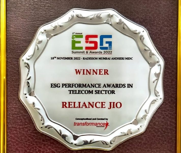 Reliance Jio wins the prestigious ‘ESG Performance in Telecom Sector’ Award decoding=