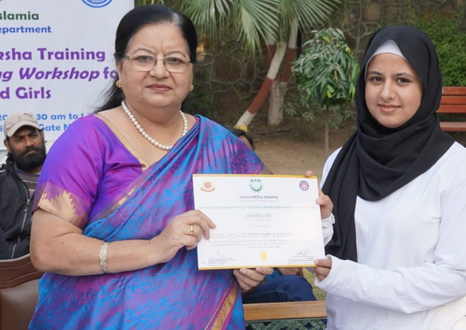 JMI organises ‘Samagra- Swa Raksha’- Capacity Building Workshop for Women and Girls decoding=