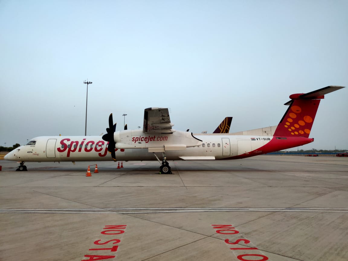 SpiceJet carries 175 tons lychee & fish seeds in May decoding=