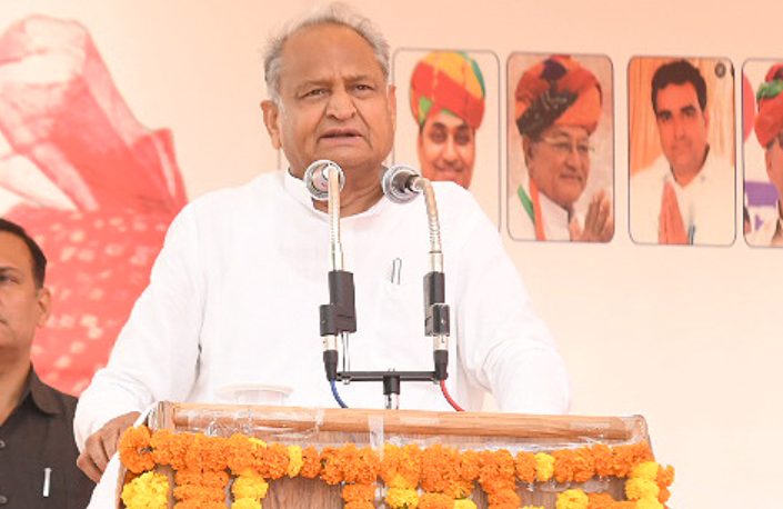 Chief Minister inaugurated 71 development works worth Rs 69 crore in Alwar and laid the foundation stone of Rajasthan ‘Model State’ in public welfare schemes decoding=