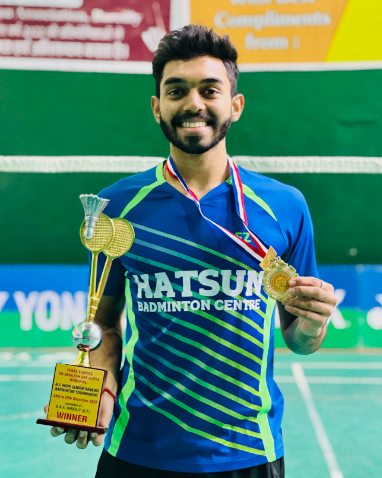 rithwik-sanjeevi-aged-19-from-hatsun-badminton-center-creates-history-for-tamilnadu-by-winning-gold