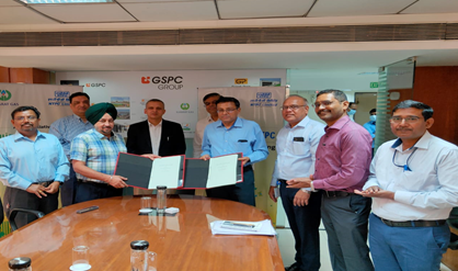 NTPC in pact with Gujarat Gas ltd to provide cleaner environment decoding=