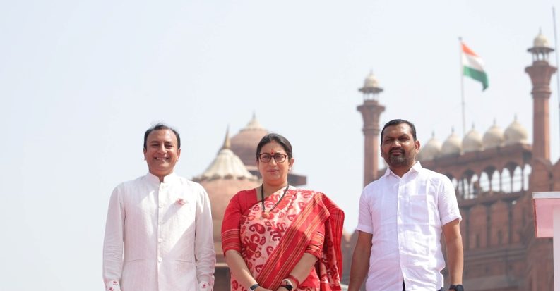 Red Fort Festival – Bharat Bhagya Vidhata Kicks Off on a High Note decoding=