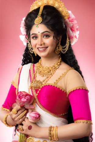 Kalyan Jewellers’ celebrates Mahalaya with Ritabhari Chakraborty in a never-seen-before avatar decoding=