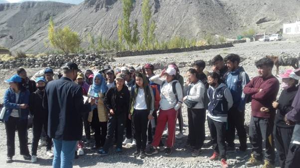 ministry-of-tourism-organises-first-of-its-kind-adventure-trekking-training-course-in-ladakh