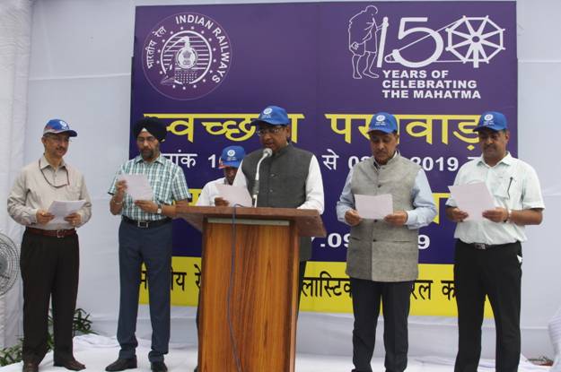 indian-railways-launches-massive-shramdaan-across-the-country