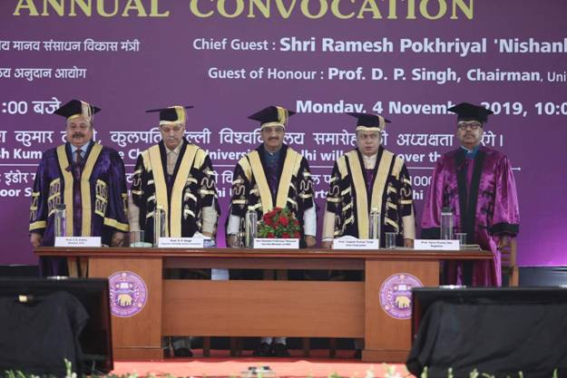 96th annual convocation of Delhi University in New Delhi today decoding=
