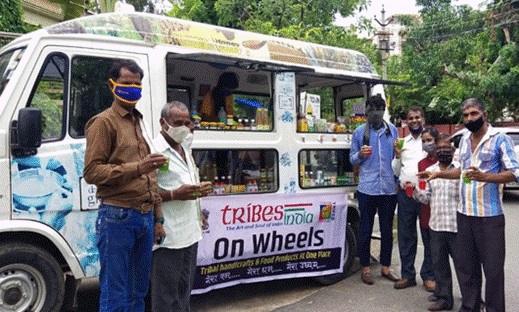 shri-arjun-munda-flags-off-tribes-india-on-wheels-mobile-vans-via-video-conference-in-31-cities-across-the-country