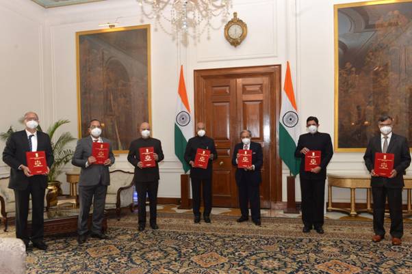 15th-finance-commission-submits-its-report-for-2021-22-to-2025-26-to-the-president-of-india